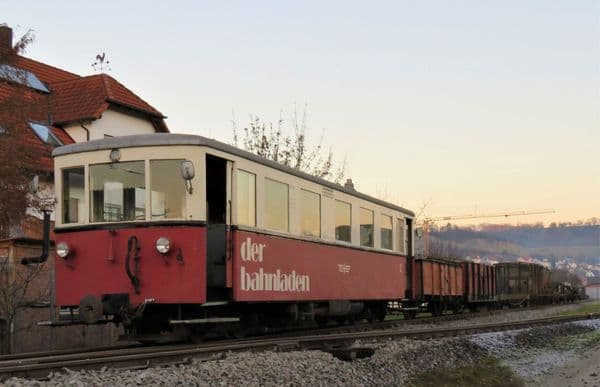 Triebwagen 303