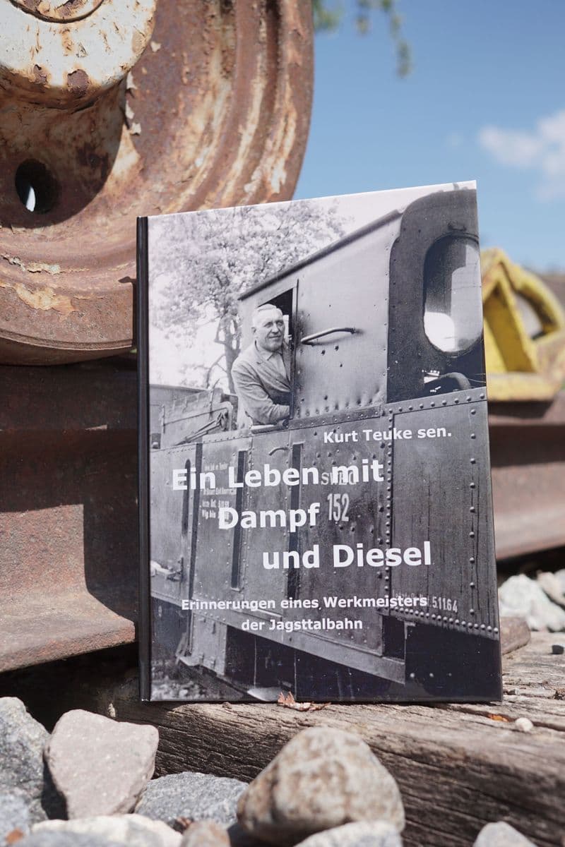 Das Buch ein Leben mit Dampf und Diesel.